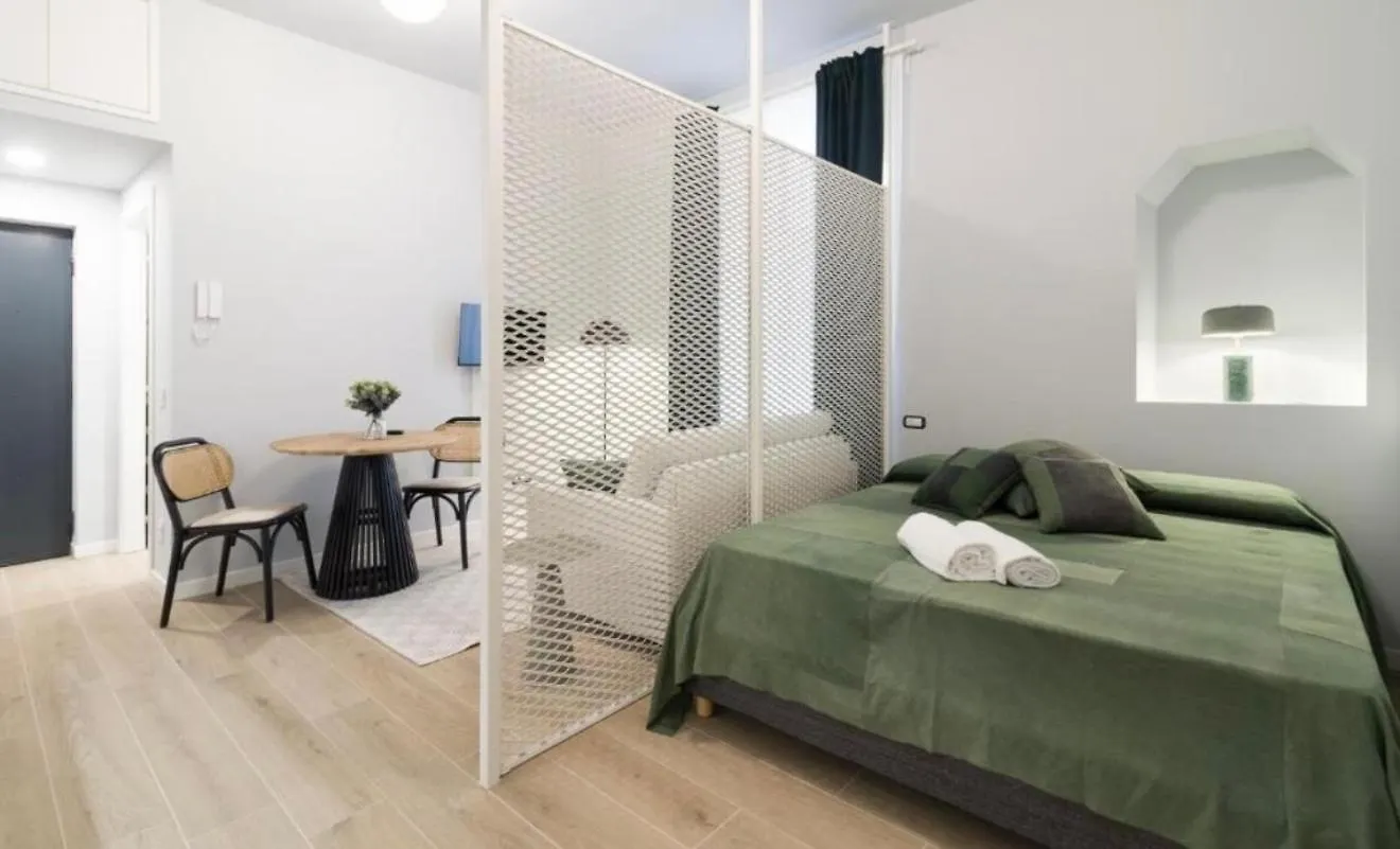 Central 7 Apartment Milan